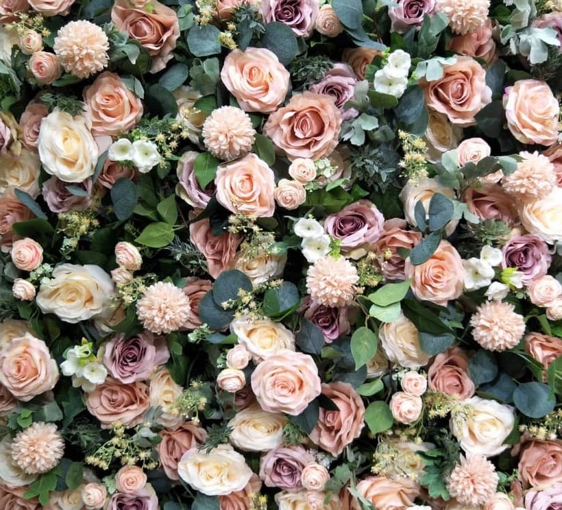 Blumenwand LILLY in Frankfurt für Hochzeiten & Events mieten